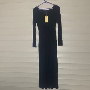 Black Long Sleeve Maxi Dress – HaoMeiLi Collection – Size XS